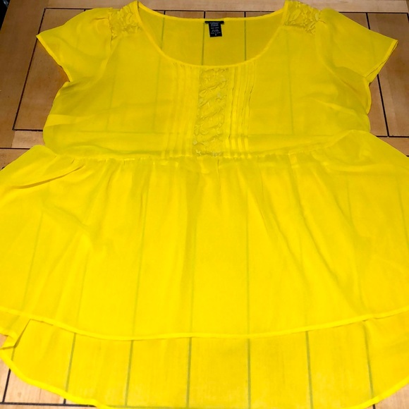 torrid Tops - Torrid Shear High-Low Blouse, Yellow. Torrid size 2/ Plus size 18